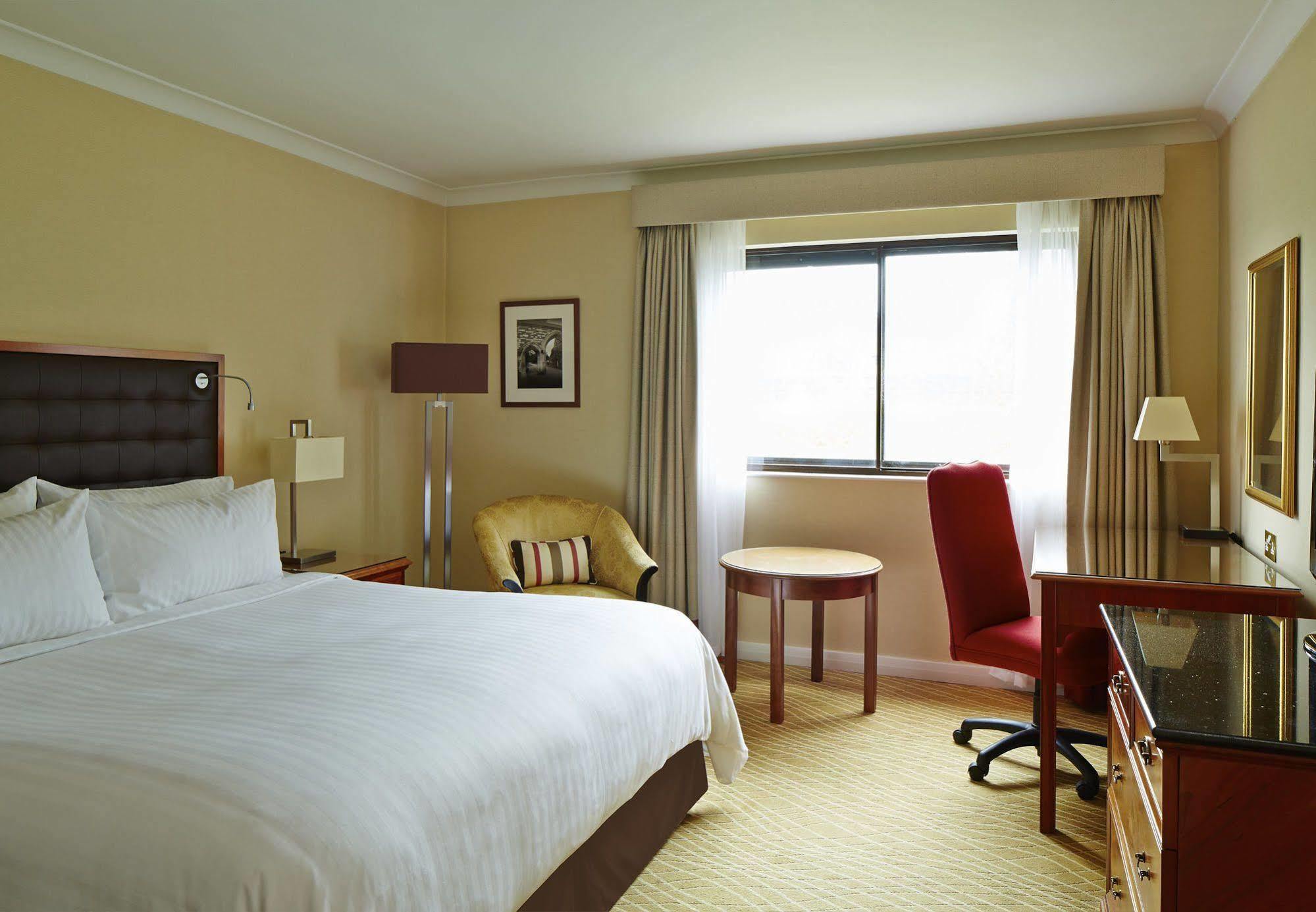Portsmouth Marriott Hotel Exteriör bild